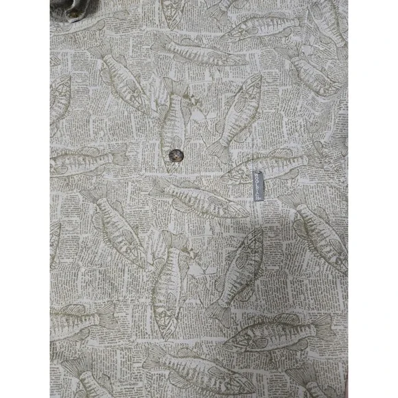 Woolrich Mens 2XL Khaki Newspaper Bass Fish Print Short Sleeve Button Down Shirt - Picture 5 of 11
